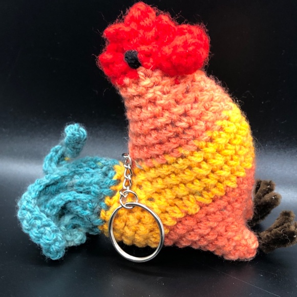 Handmade Crochet Rooster Keychain, Charm, Bag Accessories, Desk Pets 🐓 - Picture 13 of 14